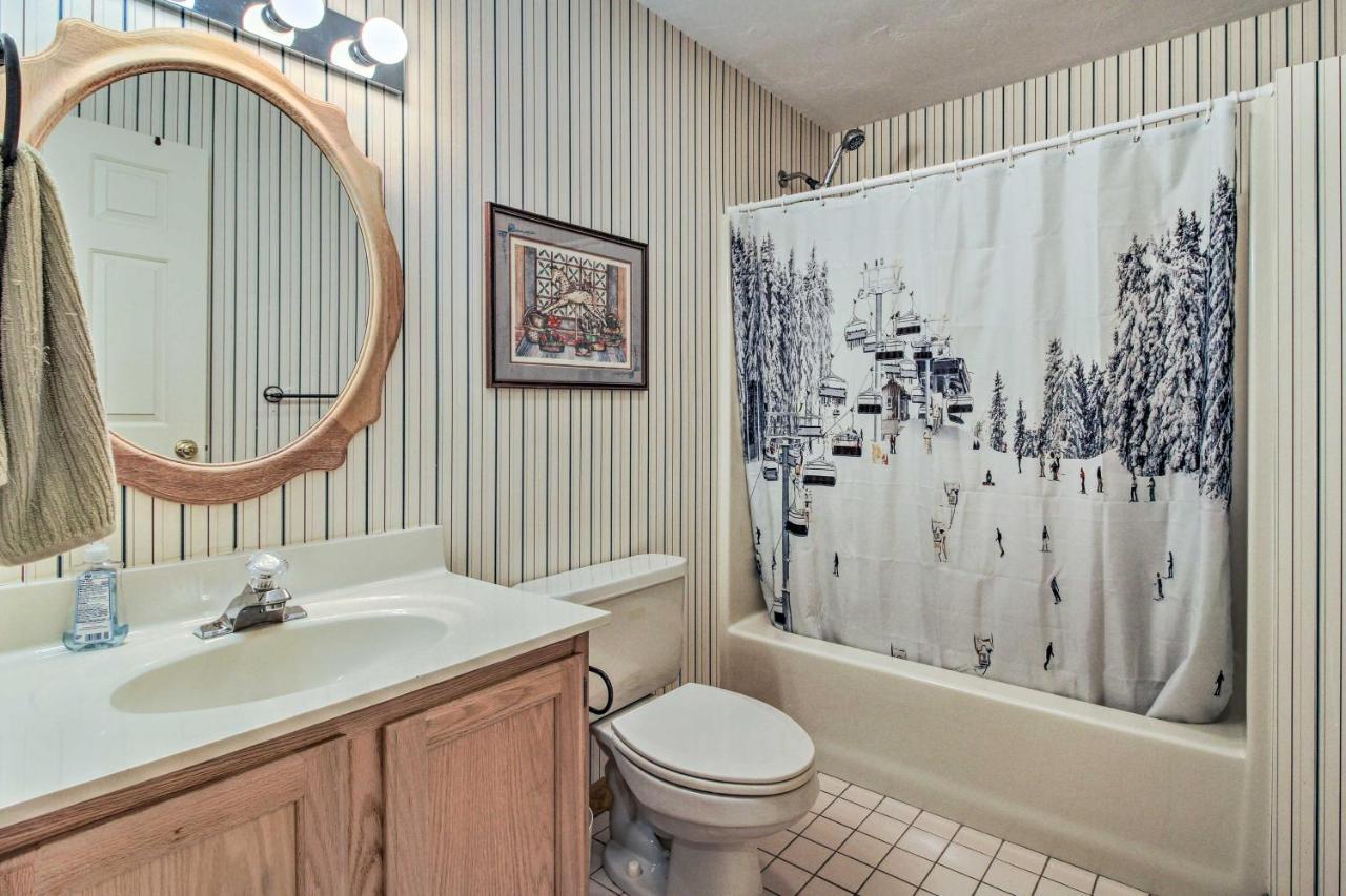 Timber Creek Townhome With 2 Decks And Mtn Views! West Dover Exterior foto